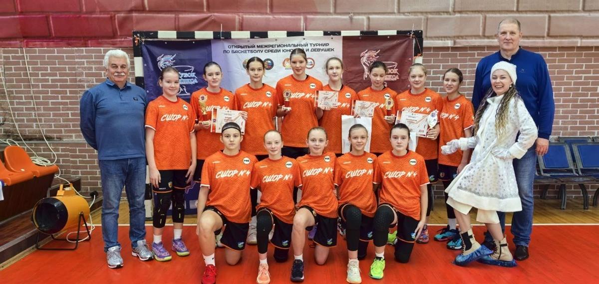 Домашний раунд завершили на втором месте